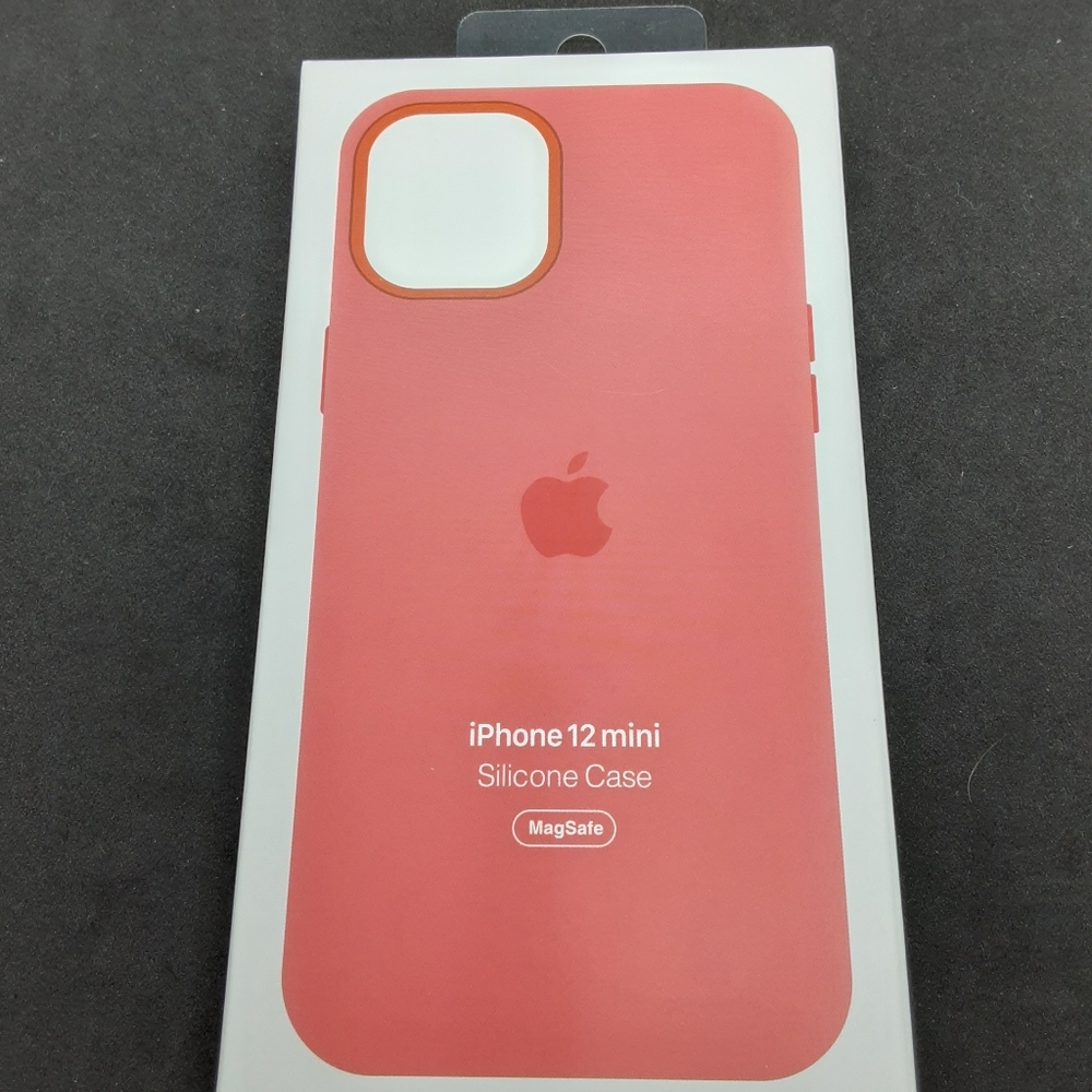 iPhone 12 Pro Mini Silicone Case With MagS…